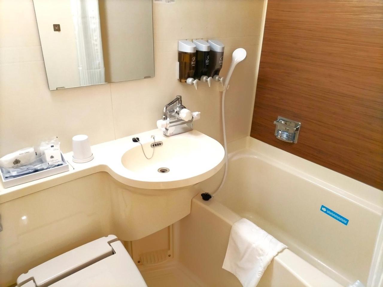 Apa Hotel Tokushima Ekimae Exteriér fotografie